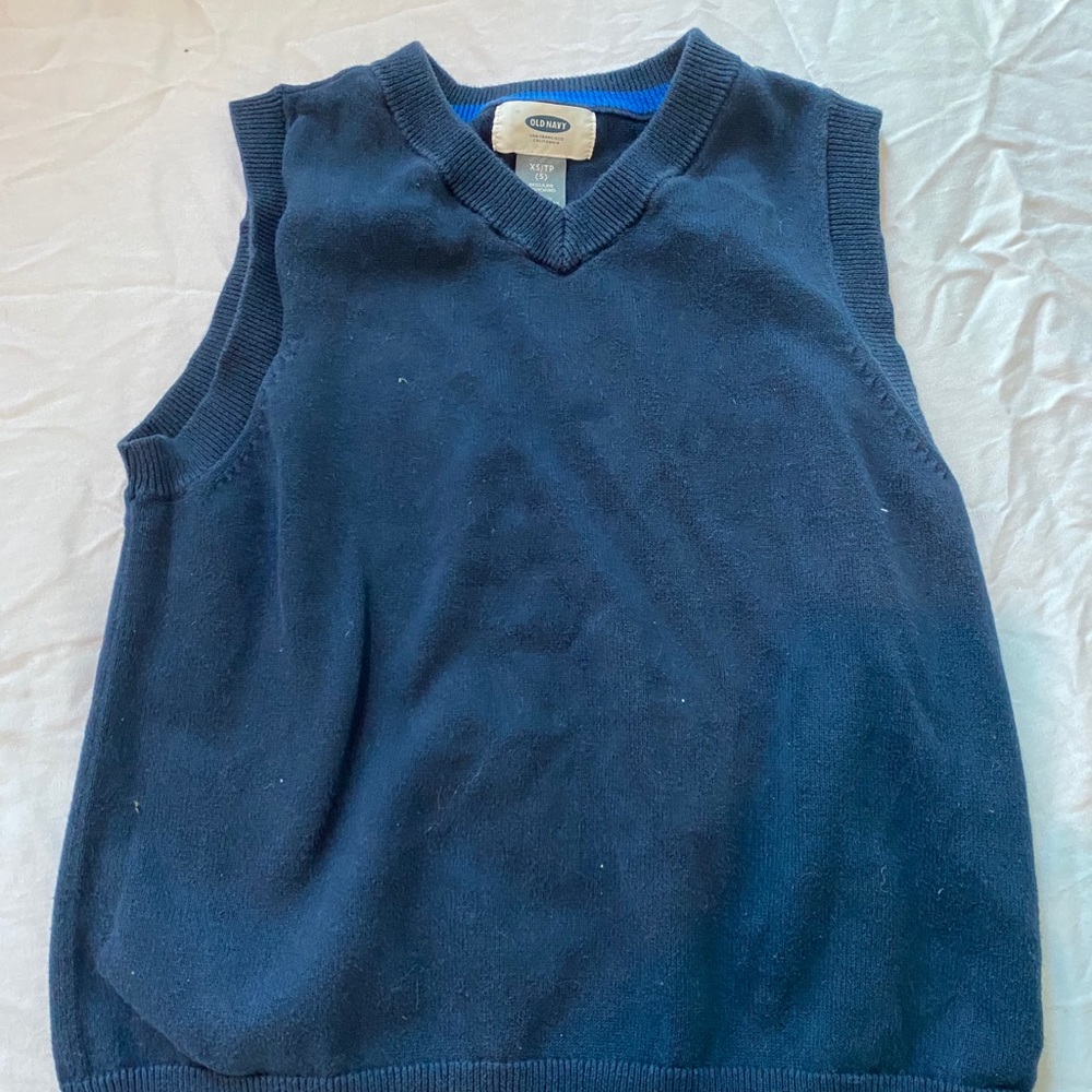 OLD NAVY SWEATER VEST